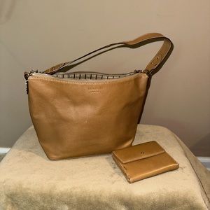 Vintage Kate Spade ♠️ camel colored pebbled leather shoulder bag + wallet.